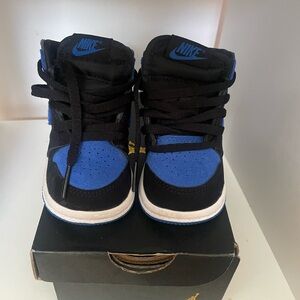 Nike Retro 1 High OG 4C